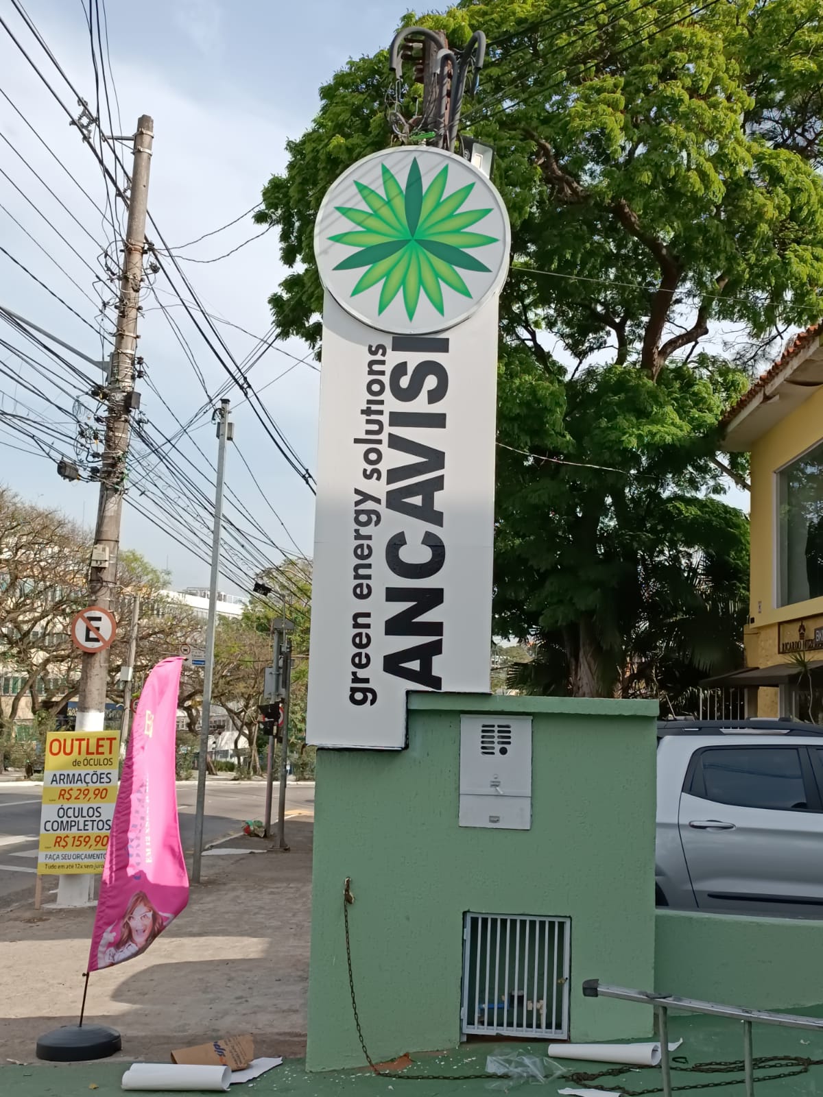 Fachadas e Letreiros